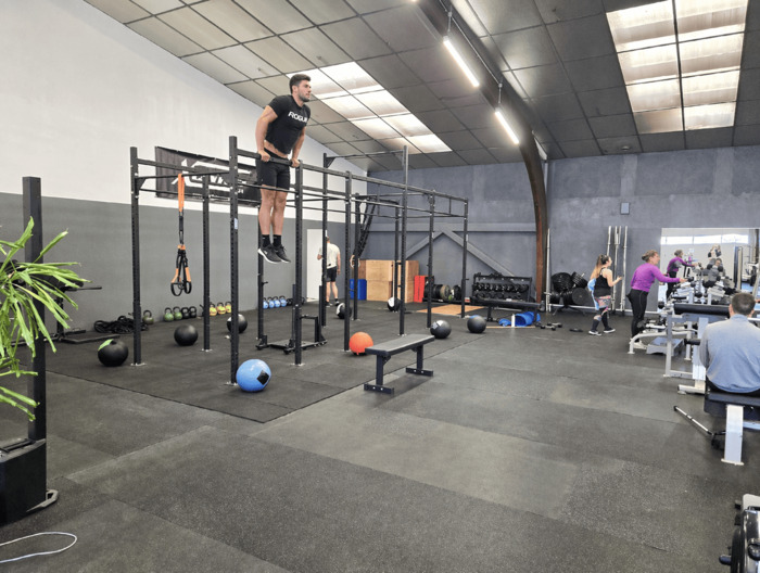 Street workout callisthénie - muscle-up à Langon Avenir Fitness